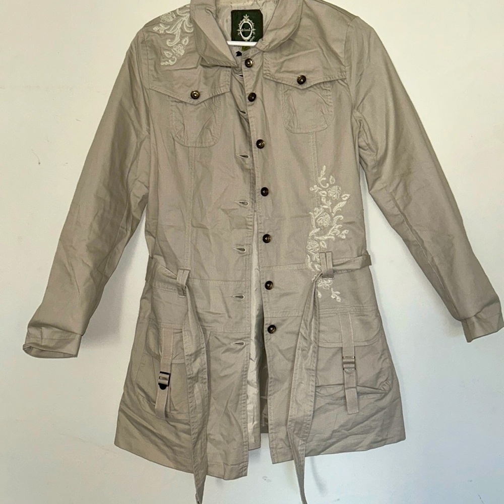 Women’s event embroidered jacket coat